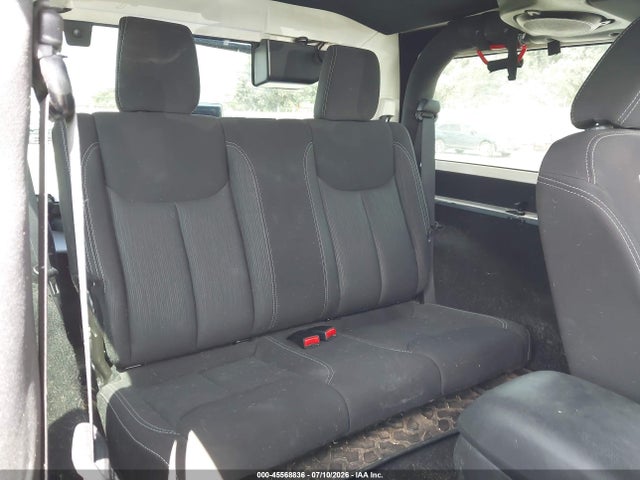 2014 Jeep Wrangler Rubicon მანქანა იყიდება აუქციონზე, vin: 1C4BJWCGXEL181177, აუქციონის ნომერი: 45568836