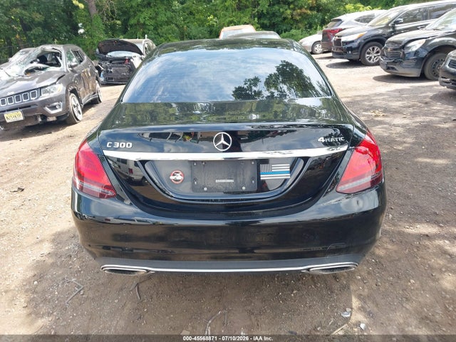 45568871 :رقم المزاد ، 55SWF8EB1KU312980 vin ، 2019 Mercedes-benz C 300 4matic مزاد بيع