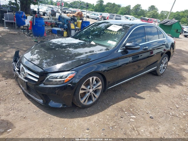 45568871 :رقم المزاد ، 55SWF8EB1KU312980 vin ، 2019 Mercedes-benz C 300 4matic مزاد بيع
