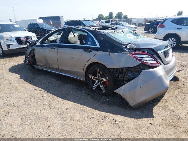2016 Mercedes-benz Amg S 63 4matic მანქანა იყიდება აუქციონზე, vin: WDDUG7JB8GA230384, აუქციონის ნომერი: 45568901