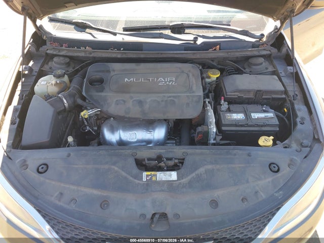 2015 Chrysler 200 Limited მანქანა იყიდება აუქციონზე, vin: 1C3CCCAB0FN744896, აუქციონის ნომერი: 45568910