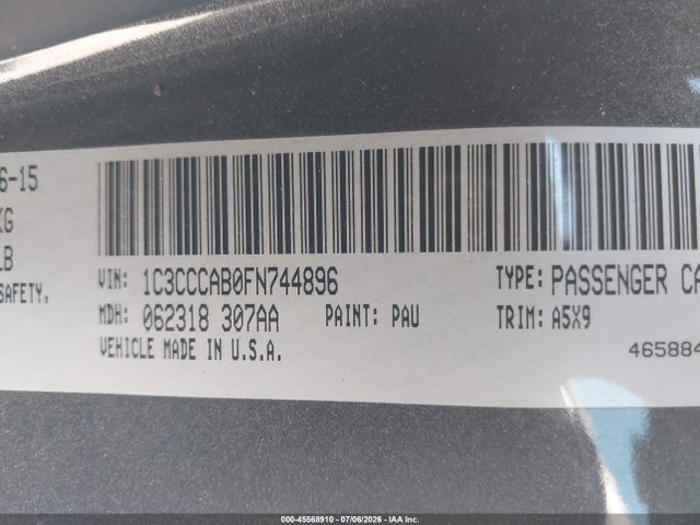 2015 Chrysler 200 Limited მანქანა იყიდება აუქციონზე, vin: 1C3CCCAB0FN744896, აუქციონის ნომერი: 45568910