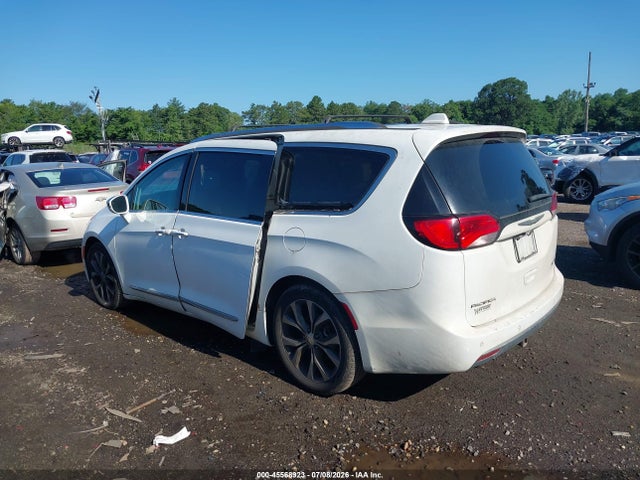 45568923 :رقم المزاد ، 2C4RC1GG2HR504266 vin ، 2017 Chrysler Pacifica Limited مزاد بيع
