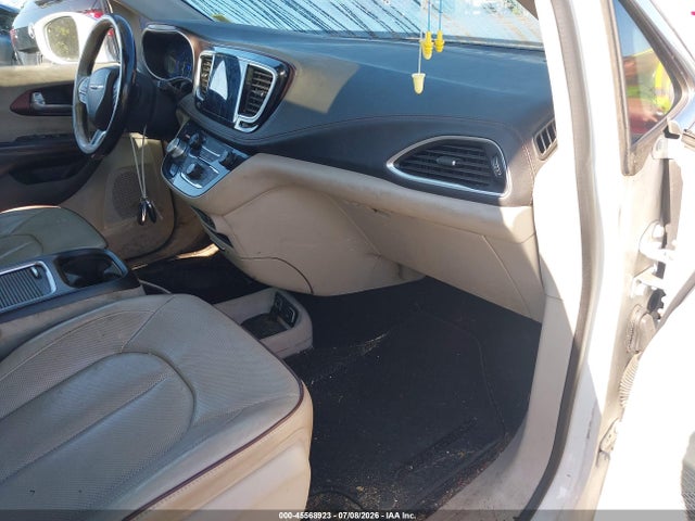 45568923 :رقم المزاد ، 2C4RC1GG2HR504266 vin ، 2017 Chrysler Pacifica Limited مزاد بيع