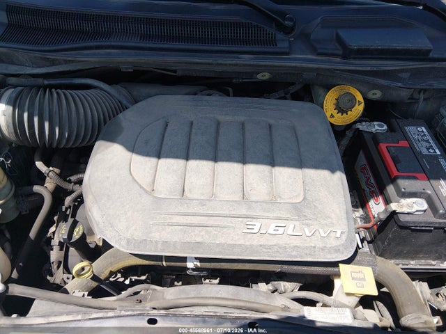 2016 Chrysler Town & Country Touring მანქანა იყიდება აუქციონზე, vin: 2C4RC1BGXGR305388, აუქციონის ნომერი: 45568961