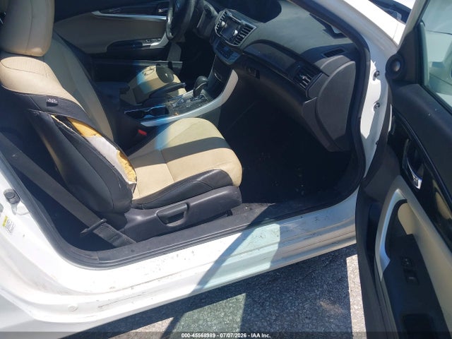 45568989 :رقم المزاد ، 1HGCT2B89EA009088 vin ، 2014 Honda Accord Ex-l V-6 مزاد بيع