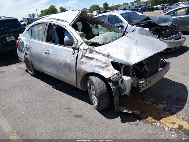 Продажа на аукционе авто 2016 Nissan Versa, vin: 3N1CN7AP1GL881634, номер лота: 45568992