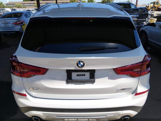5UXTR7C57KLR51329 BMW X3 Sdrive30i