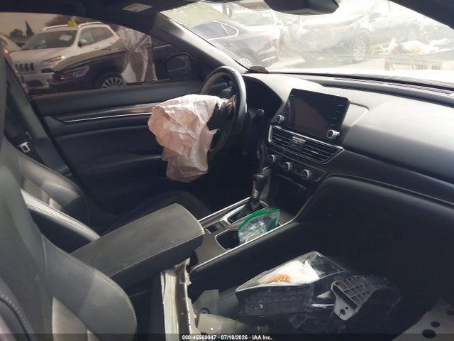 1HGCV1F3XNA084580 Honda Accord Sport