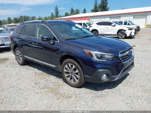 Subaru Outback 2.5i Touring 2018 4S4BSATC4J3212281 main image