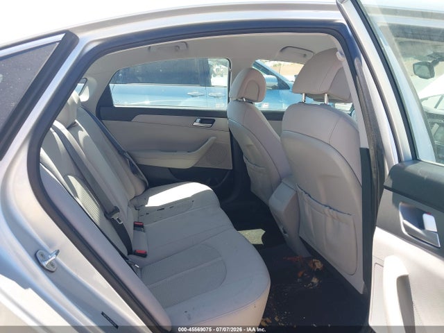 Hyundai SONATA SE 2016 5NPE24AF3GH331730 Image 8