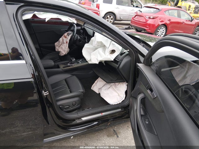 Продажа на аукционе авто 2018 Audi A4 2.0t Premium/2.0t Tech Premium, vin: WAUENAF46JN018429, номер лота: 45569086