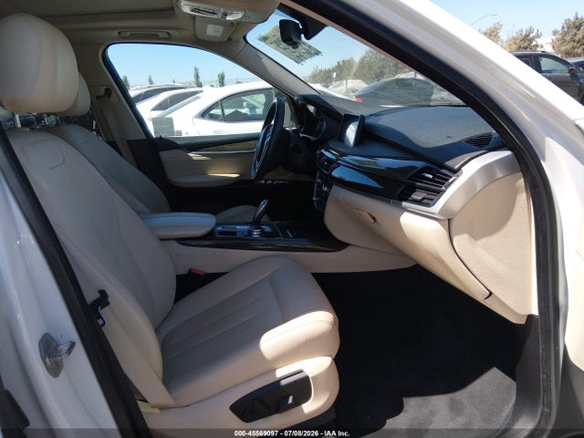 5UXKR2C58G0R69183 BMW X5 Sdrive35i