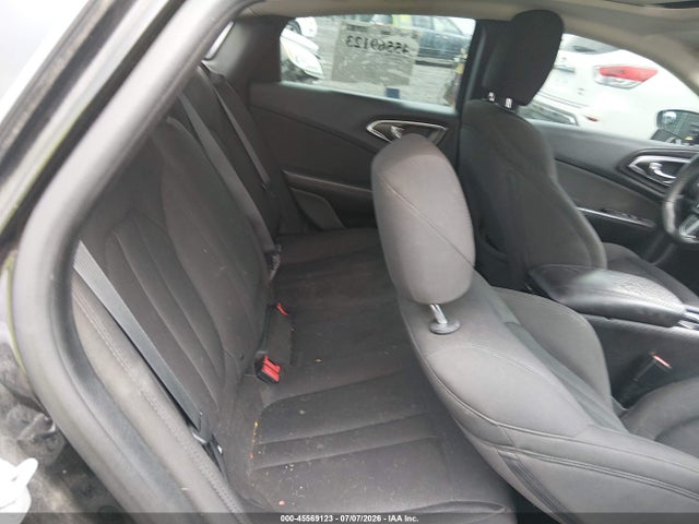 Aukcja sprzedaży 2016 Chrysler 200 Limited, vin: 1C3CCCABXGN121884, numer aukcji: 45569123