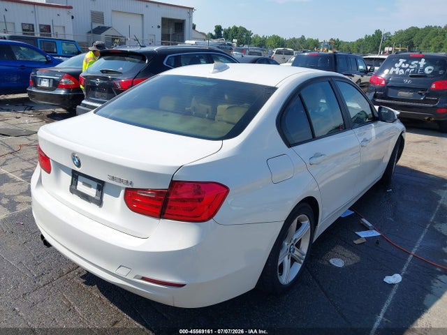 45569161 :رقم المزاد ، WBA3C1G51DNR49395 vin ، 2013 Bmw 328i مزاد بيع