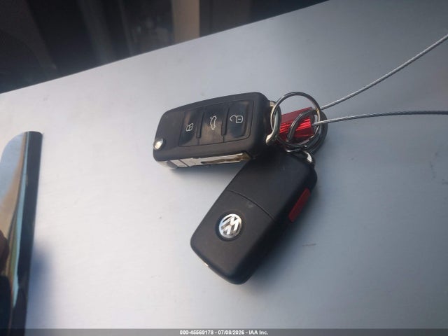 WVGBV7AX8HK025478 Volkswagen Tiguan 2.0t/2.0t S