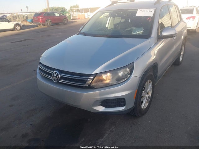 WVGBV7AX8HK025478 Volkswagen Tiguan 2.0t/2.0t S