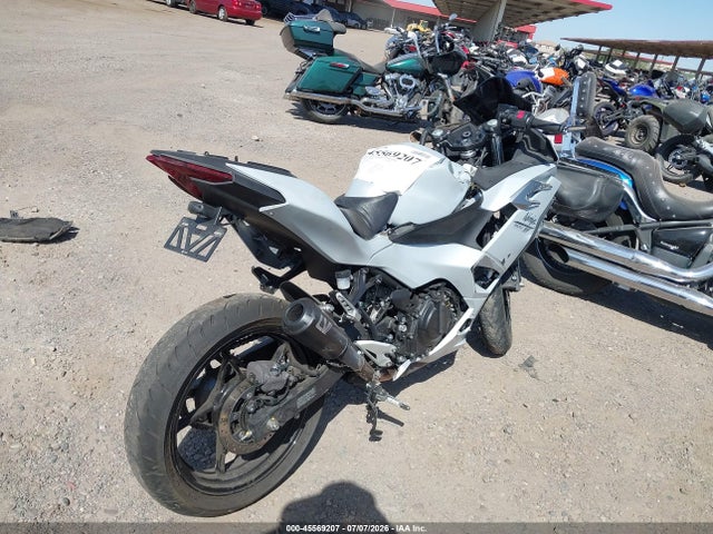 Продажа на аукционе авто 2025 Kawasaki Ex500 H, vin: ML5EXGH18SDA52993, номер лота: 45569207