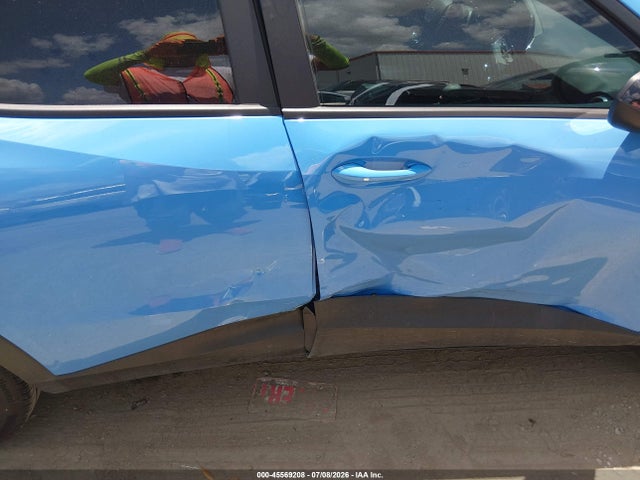 Продаж на аукціоні авто 2024 Chevrolet Trax Fwd 2rs, vin: KL77LJE27RC183377, номер лоту: 45569208