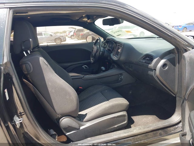 2018 Dodge Challenger Sxt მანქანა იყიდება აუქციონზე, vin: 2C3CDZAG9JH131866, აუქციონის ნომერი: 45569242
