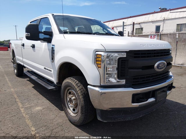 1FT8W3BTXKEF41167 auction archive image