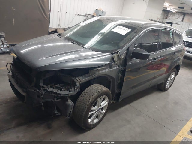 Ford ESCAPE S 2017 1FMCU0F7XHUB52843 Image 2