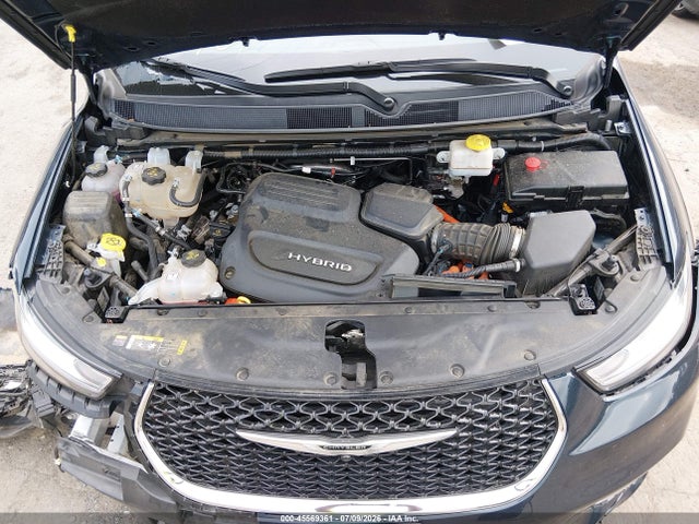 Продажа на аукционе авто 2022 Chrysler Pacifica Hybrid Limited, vin: 2C4RC1S70NR196775, номер лота: 45569361
