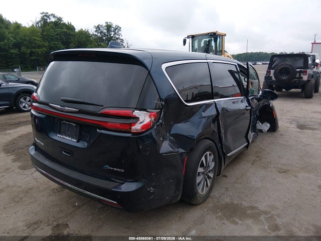 Продажа на аукционе авто 2022 Chrysler Pacifica Hybrid Limited, vin: 2C4RC1S70NR196775, номер лота: 45569361