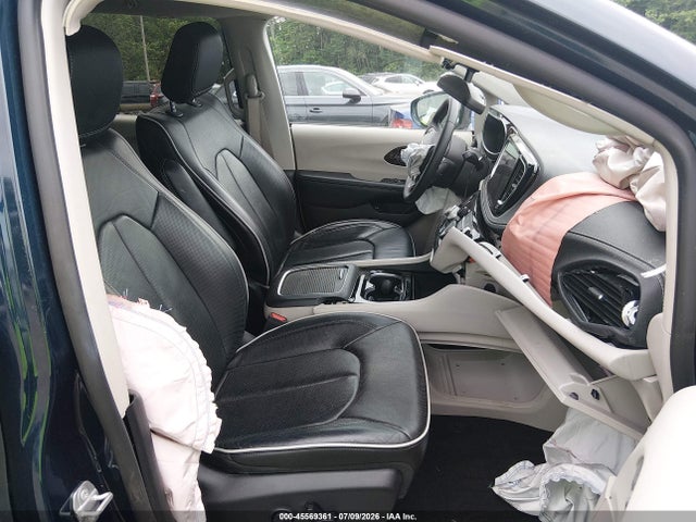 Продажа на аукционе авто 2022 Chrysler Pacifica Hybrid Limited, vin: 2C4RC1S70NR196775, номер лота: 45569361