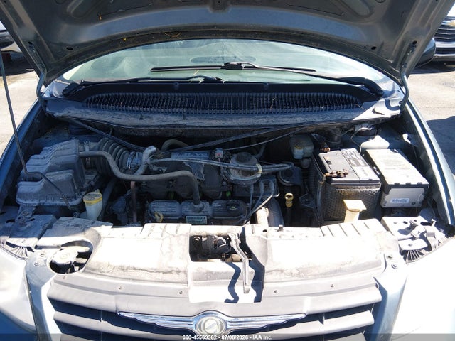 2007 Chrysler Town & Country მანქანა იყიდება აუქციონზე, vin: 1A4GJ45R178152310, აუქციონის ნომერი: 45569362