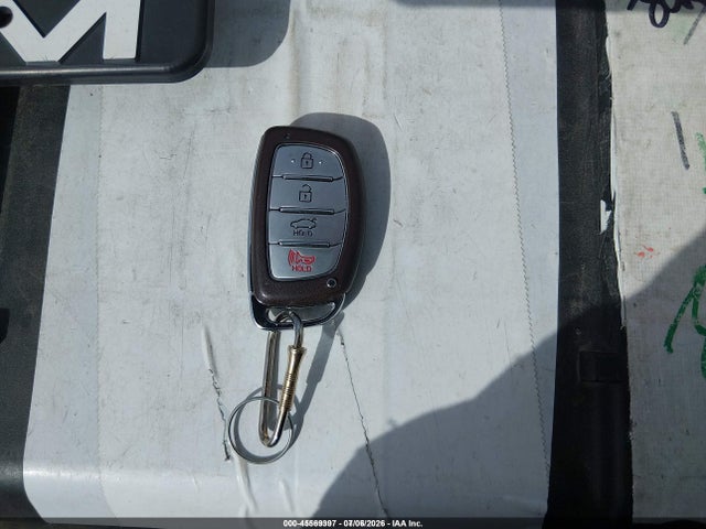 KMHD84LF7HU284941 Hyundai Elantra Limited