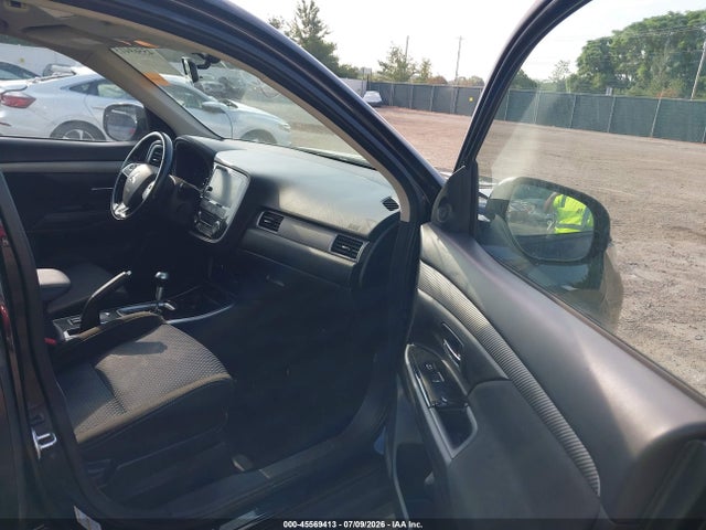 2017 Mitsubishi Outlander Se მანქანა იყიდება აუქციონზე, vin: JA4AD3A30HZ014291, აუქციონის ნომერი: 45569413