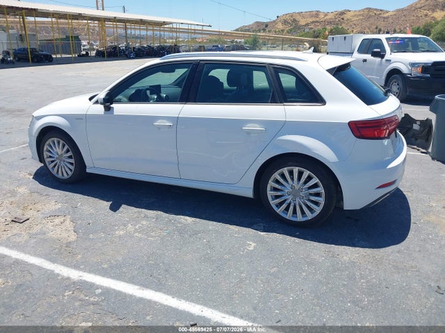 Audi A3 E-tron 1.4t Premium 2018 WAUUPBFF4JA057296 Image 14