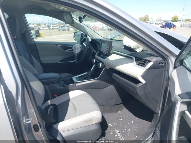 Продажа на аукционе авто 2020 Toyota Rav4 Xle, vin: 2T3W1RFV0LW078924, номер лота: 45569442