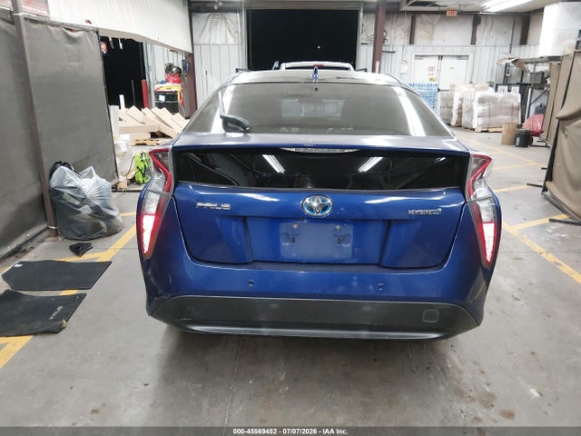 Toyota Prius Three 2018 JTDKARFU7J3549179 Image 16