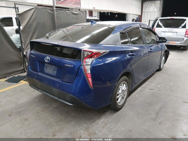 Toyota Prius Three 2018 JTDKARFU7J3549179 Image 4