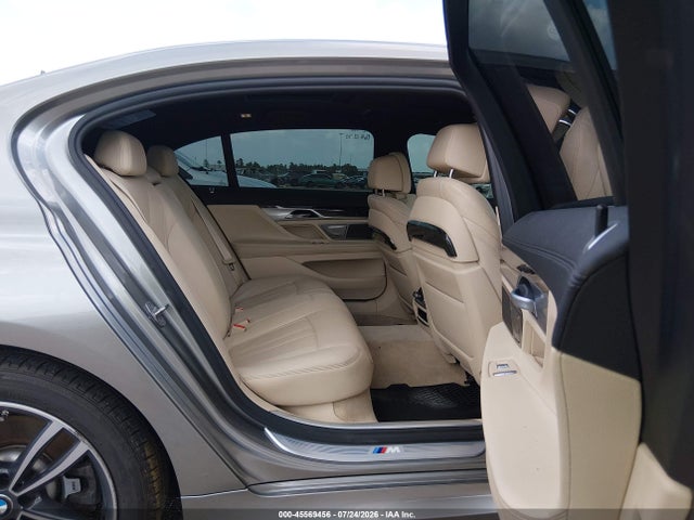 45569456 :رقم المزاد ، WBA7T4C07LCD62192 vin ، 2020 Bmw 740i Xdrive مزاد بيع