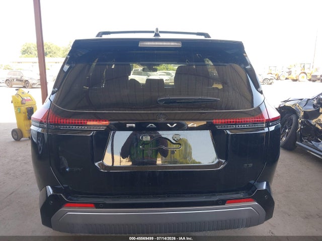 Toyota RAV4 SE 2026 JTM6DRBV3TJ005252 Image 16