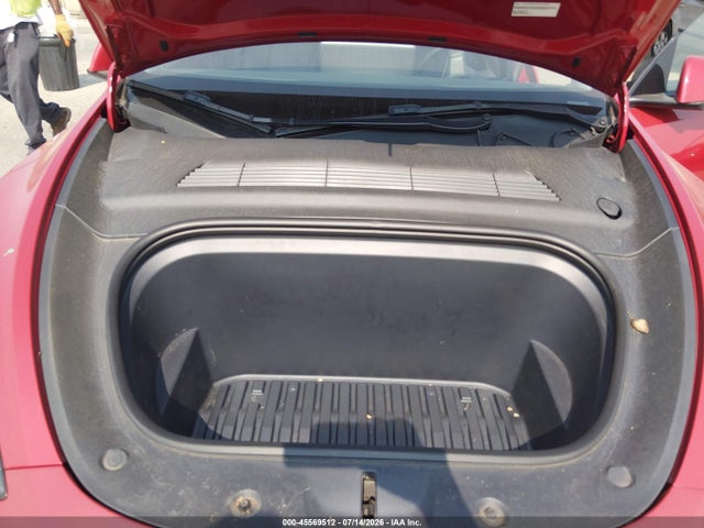 Auction sale of the 2022 Tesla Model Y Long Range Dual Motor All-wheel Drive, vin: 7SAYGDEE9NF451465, lot number: 45569512