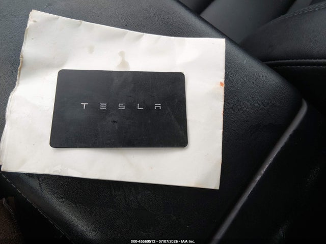 Auction sale of the 2022 Tesla Model Y Long Range Dual Motor All-wheel Drive, vin: 7SAYGDEE9NF451465, lot number: 45569512