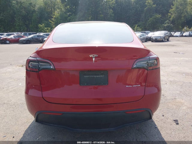Auction sale of the 2022 Tesla Model Y Long Range Dual Motor All-wheel Drive, vin: 7SAYGDEE9NF451465, lot number: 45569512