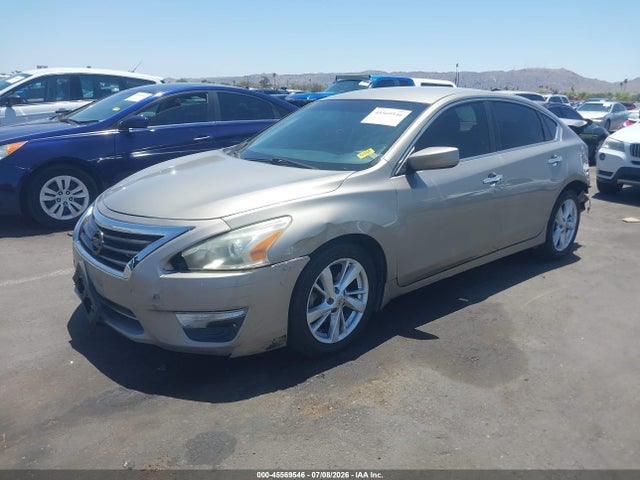 Nissan Altima 2.5 S 2014 1N4AL3AP2EC423313 Image 2