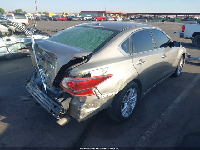 Nissan Altima 2.5 S 2014 1N4AL3AP2EC423313 Image 4