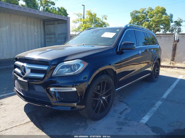 Mercedes-Benz Gl 550 4matic 2015 4JGDF7DE4FA500417 Image 2