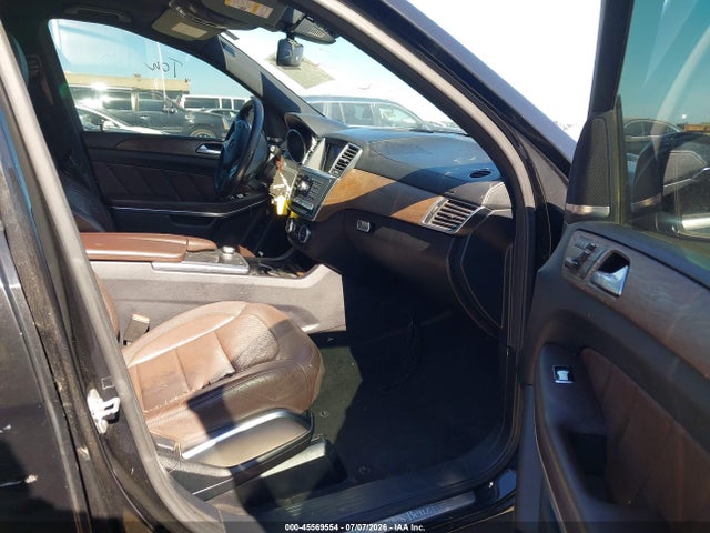 Mercedes-Benz Gl 550 4matic 2015 4JGDF7DE4FA500417 Image 5