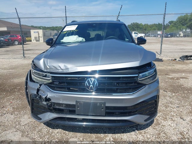 2023 Volkswagen Tiguan 2.0t Se R-line Black მანქანა იყიდება აუქციონზე, vin: 3VV8B7AX6PM016617, აუქციონის ნომერი: 45569574