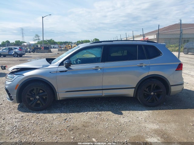 2023 Volkswagen Tiguan 2.0t Se R-line Black მანქანა იყიდება აუქციონზე, vin: 3VV8B7AX6PM016617, აუქციონის ნომერი: 45569574
