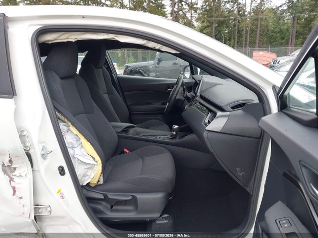 NMTKHMBX1JR037476 Toyota C-HR XLE