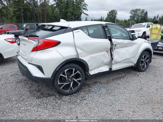 NMTKHMBX1JR037476 Toyota C-HR XLE