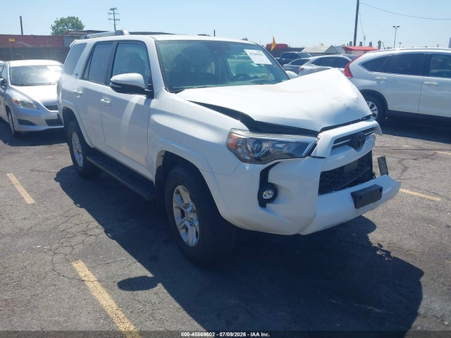 Toyota 4runner Sr5 Premium 2022 JTEFU5JR7N5277551 main image